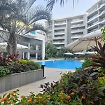 Sheraton Ocean 202 - Pool With Fees